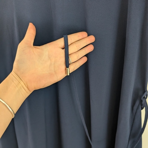 Full Moon Crepe Maternity Blouse with Scallop Sleeve - Picture 6 of 9